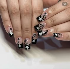 Black Nails With Silver Stars, Short Black Nails Aesthetic, Square Star Nails, Y2k Star Nails, Black Star Nails, Rocker Nails, Hello Nails, Goth Nails, Nails Aesthetic