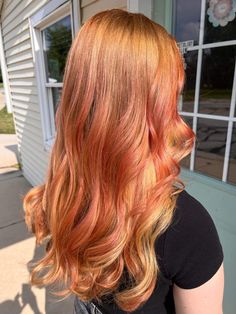 Ginger Blonde And Pink Hair, Pinkish Ginger Hair, Ginger Hair With Pink Underneath, Ginger Hair Dye Ideas, Ginger And Pink Hair Dye, Ginger Hair Pink Highlights, Ginger With Pink Highlights