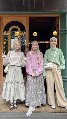 Modest Outfit Inspo Hijab, Hijabi Fashion Aesthetic, Muslimah Outfit Ideas, Muslimah Fashion Outfits Casual, Muslim Outfit Ideas, Cute Hijabi Outfits, Hijabi Dresses, Modest Outfits Muslim