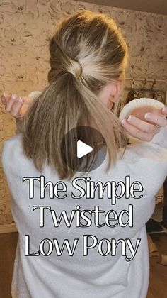 Home Hairstyles, Medium Hair Styles For Women, Hair And Makeup Tips, Hair Techniques, Hair Tips Video, Hair Tutorials Easy, Haircuts For Medium Hair, Hair Up Styles