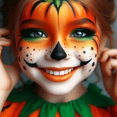 Black Cat Face Paint, Face Paint Costume, Halloween Face Paint Designs, Face Painting Halloween Kids, Kids Halloween Face