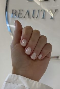 Natural Nails Manicure, Milky Nails, Short Gel Nails, Subtle Nails, Simple Gel Nails, Casual Nails, Cute Gel Nails, Neutral Nails