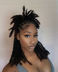 Dreads Black Women, Pretty Dreads, New Hair Do, Beautiful Dreadlocks, Black Women Makeup, Dread Hairstyles, Hair Crush