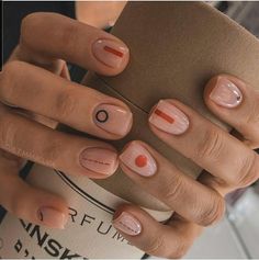 Amazing Nails Art Cool Ideas Of Summer Nails Art Designs||Summer Nail Art Designs https://youtu.be/flhotYShtlY Minimalistic Nails Design, Nails Minimalist Design, Nails Nude Design, Painted Nails Ideas, Nails Art Designs Summer, Sunrise Nails, Nude Nails Ideas, Nails Lines, Nail Art Minimalist