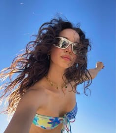 Good Beach Picture Ideas, Greece Photoshoot, Beach Poses By Yourself Photo Ideas, Beach Selfie