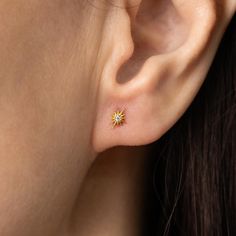 Super Tiny Starburst Stud Earrings with a Diamond,Mini Star Earrings,Cute Earrings,Minimalist Jewelry,Perfect Earrigns for 2nd Hole (E0085) ▶ Product Info. - Material: 925 Sterling Silver / Cubic Zirconia  - Metal Finish: 14K Gold / Silver+ Anti-Tarnish E-Coat  - Safety: Nickel & Lead free and Hypoallergenic - Dimensions:  5.6mm x 6.6mm - Weight: 0.28g  (Weight of Sterling Silver Butterfly Backs was excluded) - Made In South Korea ♡ Sold as a pair  (1 Pair of TATIANA & 925 engraved butterfly backs were included.) Our jewelry was plated with a hight-content gold/silver layer to minimize the discoloration, compared to regular non-plating one. ▶Shipping and Return Policies Order today to get by  Date (14days) Return & exchanges accepted within 30days Cost to ship : USD 7.00 ▶Cancellations Can Starburst Earrings Studs, Second Stud Earrings, Second Stud, Starburst Earrings, Silver Butterfly, Earrings Cute, Earrings Studs, Earrings Minimalist, Household Cleaners