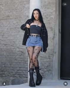 Gothic Summer Outfits Grunge, Gothic Summer Outfits, Summer Outfits Grunge, Summer Denim Outfits, Gothic Summer, Alt Outfits, 2000s Outfits, Daily Outfit Inspiration, Outfit Mujer