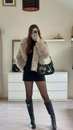 Spain Winter, Outfit Check, Pinterest Outfits, Winter Wardrobe, Dream Closet, Stylish Outfits, Fashion Inspo, Women's Fashion, Wardrobe