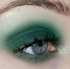 Sleek Makeup, Nails Matte, Matte Green, Green Makeup, Green Eyeshadow, Aesthetic Green, Makeup Aesthetic