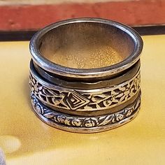 Multiple Spinning Bands Encircle This Fun, Detailed Sterling Silver & Brass R2293 Spinner Ring, Size 8.5. Fun Piece! Silpada Jewelry, 5 Rings, Spinner Ring, Ring Color, Spinner Rings, Womens Jewelry Rings, Spinning, Ring Size, Women Jewelry