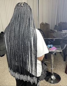 Long Knotless Braids With Beads, Long Braids With Beads, Black Hair Wigs, Short Box Braids Hairstyles, Short Box Braids, Big Box Braids Hairstyles, Black Ponytail Hairstyles, Single Braids, African Hair Braiding Styles