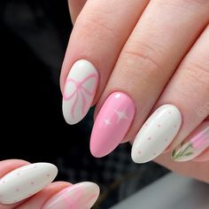 Sofía Wood | Nail Artist & Instructor on Instagram: "Last set of nails for this client and I am SO sad!!! But we finished off strong with the cutest set of bows, tulips, and tiny dots 🥹💕 love you @macmac95 !!!" But I Love You So, Nails With Tulips, Nails With Bows On Them, Cute But Simple Nails, Simple But Cute Nails, Nail Design Flower, Tulips Nails