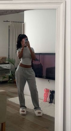 Adrette Outfits, Cute Lazy Day Outfits, Lazy Outfits, Lazy Day Outfits, Chill Outfits, Cute Comfy Outfits, Simple Trendy Outfits, Cute Everyday Outfits