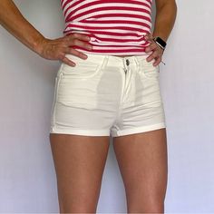 Excellent Never Worn 2” Inseam Rolled Cuffs Whiskered Front I Am 5’6” And 120lbs For Reference Fitted White Jean Shorts For Spring, Stretch Mid-rise White Jean Shorts, White Stretch Mid-rise Jean Shorts, White Fitted Jean Shorts, Fitted White Jean Shorts, Casual White Fitted Jean Shorts, White Mid-rise Jean Shorts With Built-in Shorts, Trendy White Shorts With Short Leg, Mid-rise White Jean Shorts For Day Out