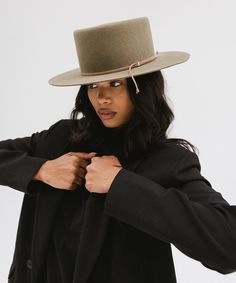 The Maise features a telescope crown + flat brim, an ideal combination of shapes to complete any outfit. With a brim that is neither too short or too wide, the Maise flawlessly frames every face. This hat includes an adjustable, layered leather band with our signature xx and temperature regulating wool felt to keep you comfortable all season. Modern Wide Brim Hat For Everyday, Fitted Flat Crown Hat Bands For Everyday, Adjustable Flat Crown Hat For Fall, Modern Adjustable Wide Brim Felt Hat, Adjustable Flat Crown Hat For Everyday, Modern Wide Brim Adjustable Felt Hat, Modern Wide Brim Felt Hat, Modern Wide Brim Felt Hat With Adjustable Fit, Modern Adjustable Brimmed Fedora