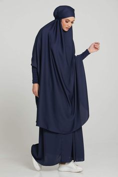 <p>Comfortable, simple and classy, our two piece jilbab is perfectly lightweight which can be worn as daily wear or used as a prayer set.  </p> <ul> <li>A jilbab is included. The headscarf is suitable for all face shape and size. Simply use the tie backs to achieve the desired look. You can tie the tie backs over the headscarf or from inside. </li> <li>An elasticated skirt is included. Simply fold the skirt at the waist to achieve the desired length.&nbsp