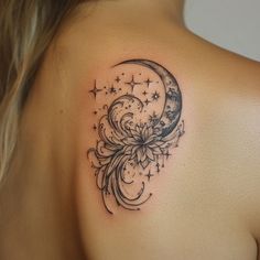 Feminine Tattoos Tattoo Design Masterpiece Back Moon Tattoo Women, Pretty Tattoos For Women Shoulder, Moon Tattoo Women, Back Moon Tattoo, Side Back Tattoos, Coolest Tattoos, Matching Friend Tattoos, Tiny Tattoos For Women, Shoulder Blade Tattoo