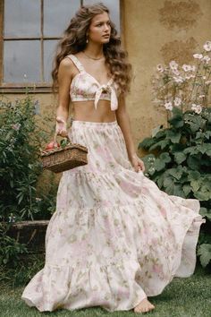 Spell | Rose Garden Tiered Skirt Rose | Girls With Gems Vintage Floral Print, Crop Top Blouse, Tier Skirt, Rose Garden, Vintage Bohemian, Tiered Skirt, Casual Outfit, Look Fashion