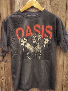 OASIS 100% Cotton New Vintage Band T-Shirt (Back View) - Vintage Band Shirts Ava Core, Types Of Cotton Fabric, Vintage Band Shirts, Oasis Band, Vintage Band T Shirts, Shirt Wrinkles, 80s Rock, Crewneck Style, Band Shirt