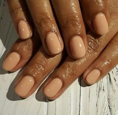 Manicure And Pedicure Ideas Matching, Short Fingernails, Classy Almond Nails, Pedicure Designs Toenails, Latest Nail Designs, Shoe Nails, Nails Only, Nails Wedding