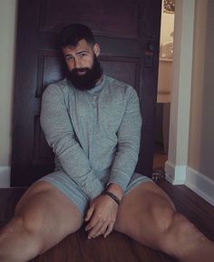 Male Legs Reference, Buff Guys, Chubby Guy, Interacial Couples, Blood Art, Beefy Men, Book Character, Bear Men, Character Inspo