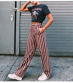 #shopthelook #SummerStyle #TravelOutfit Look Grunge, Mode Hippie, Looks Street Style, Mode Inspo, Outfit Goals, Inspiration Mode, Looks Style, Mode Inspiration, Looks Vintage