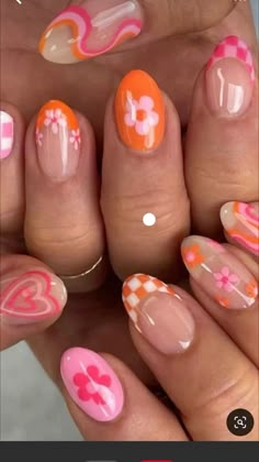 Best Summer Nail Color, Orange Nail, Spring Acrylic Nails, Colorful Nail, Really Cute Nails, Short Acrylic Nails Designs