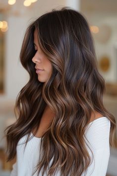 Demi Mormon Hair, Best Hair For Olive Skin Tone, Indian Hair Dye Ideas, Warm Chocolate Brown Hair Balayage, Balayage Brownie Batter, Balayage Hair For Morena Skin, Brunnete Hair Highlight, Brown Bayalage 2024, Balayage Hair Brunette With Caramel