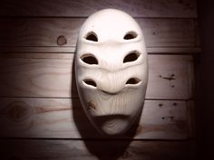 Decorative human-sized spider mask but can be worn. Made to order according to the wishes of the sponsor: type of wood, paint, pattern, engraving. Spider Mask Design, Spider Mask, Type Of Wood, Wood Mask, Costume Masks, Wood Paint, Print Ideas, Costume Mask, Mask Design