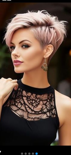 Hair Doo, Short Hair Styles For Round Faces, Hair Fashion, Round Faces, Round Face, Short Hair, Short Hair Styles, Hair Cuts, Hairstyles