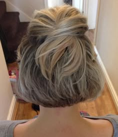 Mother Of The Groom Hairstyles, Bob Wedding Hairstyles, Wedding Hair Up, Mother Of The Bride Hair, Short Hairdos, Hair Simple, Bangs With Medium Hair, Short Choppy Hair, Hairdos For Short Hair