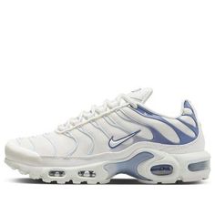 Nike Tn Shoes, Air Maxes, Pretty Sneakers, F1 Wallpaper Hd, White Nike Shoes, Nike Tn, Pretty Shoes Sneakers, Jordan Shoes Retro, Cute Shoes Heels