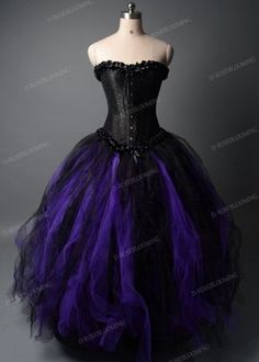 Gothic Prom Dress, Purple Gothic, Purple Wedding Dress, Gothic Wedding Dress, Dress Display, Black Halloween Dress, Gothic Corset, Prom Dress Shopping, Gothic Wedding