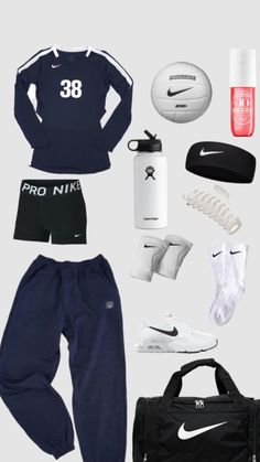 Cute Nike Shoes, Cute Nikes, Athletic Outfits, Fitness Inspo, Nike Shoes, Cute Outfits, Nike, Outfit Inspo