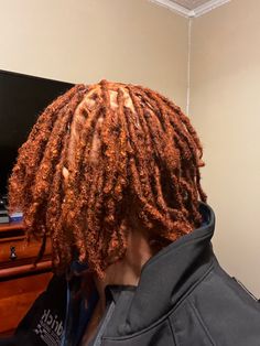 Copper Dreads Men, Dyed Hair Dreads Men, Ginger Hair Color Locs, Hair Dye Ideas Men Dreads, Copper Locs Men, Loc Colors Men, Dreads Dye Ideas, Dye Dreads Men