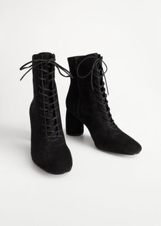 Best Golf Shoes, Boot Heels, Black Suede Boots, Pinterest Fashion, Suede Lace, Quick Guide, Lace Up Ankle Boots, Golf Shoes