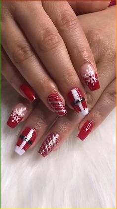 It’s time…….. we need to see those Winter and Christmas nails. We want long, short, pointed, square, gel, acrylic, painted, glittered. Christmas Rudolph Nails, Christmas Gel Nails Ideas, Square Christmas Nails Short, Christmas Nail Videos, Gel Christmas Nail Designs, Acrylic Nails For Christmas, Christmas Gel Nails Short, Green And Red Nails, Christmas Design Nails