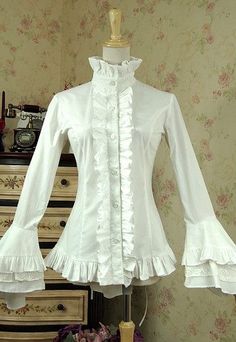 Victorian Shirt, Blouse Pictures, Black Ruffle Blouse, Vampire Clothes, Victorian Blouse, White Shirts Women, Black Ruffle