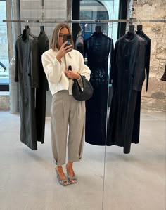 Spring Look, Blazer Designs, Street Style Paris, Style Crush, Mode Inspo, Looks Chic, 가을 패션, Girly Fashion, Minimalist Fashion