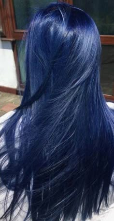 Dark Green Money Piece Hair, Blue Hair With Black Tips, Dark Blue And Light Blue Hair, Blueberry Hair Color, Ocean Blue Hair Color, Aquamarine Hair Color, Navy Blue Hair Dye, Long Alternative Hair, Light Blue Hair Color