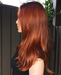 henna dyed hair Henna For Hair Color, Natural Red Hair Dye, Natural Hair Diy, Dyed Red Hair