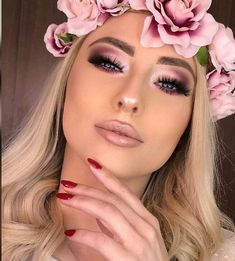 Dark Pink Eye Makeup, Sweet 16 Makeup, Spring Eye Makeup, Rosa Make-up, Light Pink Lips, Makeup Tip, Rose Makeup