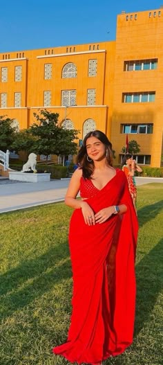 Red saree look for any occasion Sare Outfits, Blouses For Red Saree, Poses On Saree Indian Weddings, Asthetic Saree For Farewell, Farewell Party Saree Look, Red Saree Inspo For Farewell, Blouse Design For Red Saree, Red Saare Design, Red Saree Look For Farewell