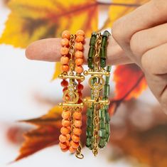 CHANGING COLORS
Welcome fall with its deep, earthy tones and crisp feel in the air. Warm gold, grassy green and stunning sunset orange are the colors of the season. Lean in to it with help from any of the pieces in this edit. Beaded Leaf, Orange Sapphire, Grey Diamond, Domed Ring, Leaf Necklace