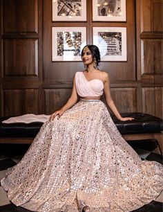 Fancy Lehenga, Lehenga Choli Designs, Lehenga Choli For Women, Bridesmaid Lehenga, Choli For Women, Sabyasachi Lehenga, Georgette Lehenga, Indian Party Wear, Choli Designs