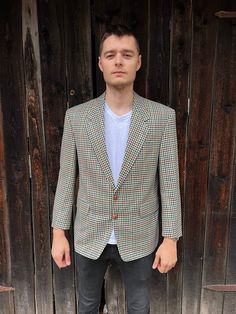 "80s Men Plaid Tweed Blazer with Buttons Pure New Wool Sport Coat Mens Jacket Casual Clothing Office Wear Gift for Him Medium Size Estimated size: M Measurements: (lying flat) Length: 30\" / 76 cm Sleeve: 23,5\" / 60 cm Shoulders: 20\" / 51 cm Pit to pit: 21,5\" / 55 cm Waist: 21\" / 53 cm Please check measurements to insure a proper fit. Remember to allow yourself some extra room for movement. You can compare these with something from your closet that fits you well. This jacket will come to you Casual Tailored Tweed Blazer, Casual Tweed Blazer With Notch Lapel, Retro Tweed Jacket With Pockets For Winter, Retro Long Sleeve Houndstooth Blazer, Retro Winter Tweed Jacket With Pockets, Casual Green Wool Blazer, Casual Tailored Plaid Tweed Jacket, Retro Long Sleeve Tweed Jacket For Spring, Casual Single-breasted Tweed Blazer