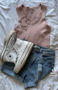 Outfits Layed Out, Teen Summer Outfits, Outfit Ideas For School Spring, Mode Zara, Aesthetic Brown, Causual Outfits