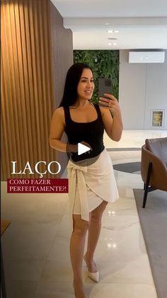 604K views · 24K reactions | Mais um vídeo do laço perfeito, um dos queridinhos por aqui! 

Sei que muitas de vocês estão tentando e que não é tão simples, mas não desistam! Estamos estendendo o desafio por mais 30 dias para dar mais uma chance de participar. 

Lembre-se: as quatro pessoas que conseguirem fazer o laço mais bonito vão concorrer a um presente super especial! A votação acontece na nossa sala VIP, que você acessa pelo link na bio.

Já marca @ aqui sua amiga, para participar tbm. 

.
.
.
.
.
#laco #lacos #lacoperfeito #tutorial #dica | Liane M | Mentora de posicionamento digital e Imagem pessoal Foot Care, How To Make Bows, Health, Hair Styles, Closet