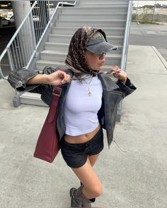 @/jaquiealexander on instagram Jacquie Alexander, Cap Outfits For Women, Cutesy Clothes, Baseball Cap Outfit, Cap Outfit, Scarf Outfit, Coachella Outfit, Outfits With Hats, Festival Outfit