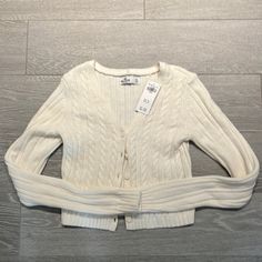 New With Tags Hollister Size Xs Off White Cable Knit Cardigan Pet Free Smoke Free Home Off White Cardigan, Hollister Sweater, Cable Knit Cardigan, White Cardigan, Birthday Outfit, Cable Knit, Knit Cardigan, Hollister, Sweaters & Cardigans